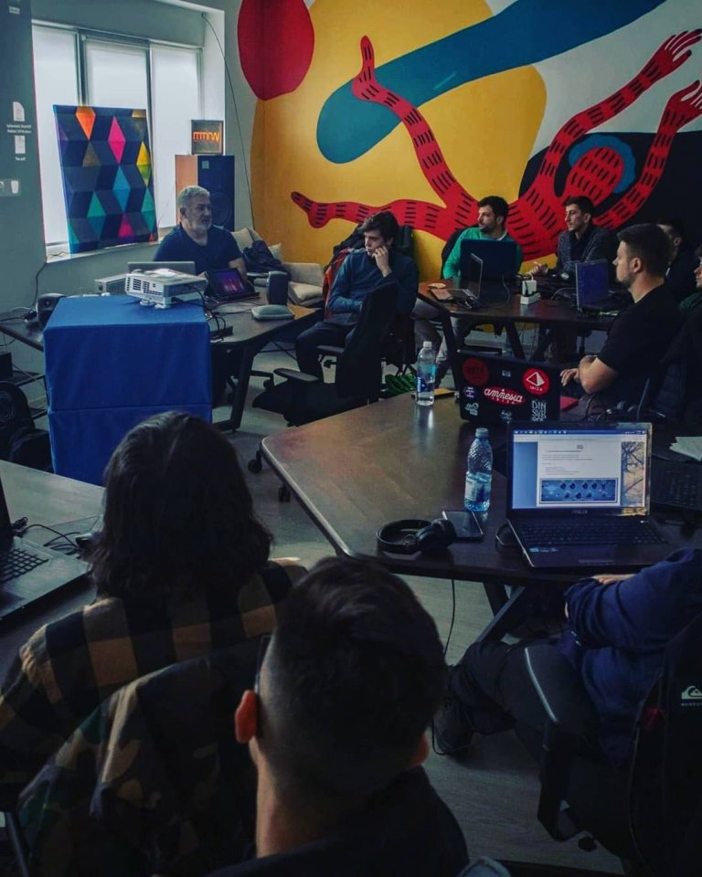 „Miraculosul EQ”, Căminul Subcultural, 2020