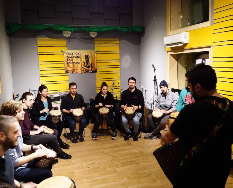 Interactive percussion workshop, Sunrise HUB, 2022