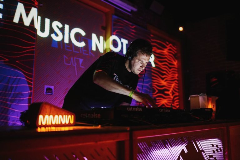 MMNW pres. Kolorado Fesztival Takeover, Atelier Cafe, 2024
