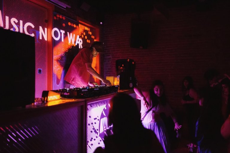 MMNW pres. Kolorado Fesztival Takeover, Atelier Cafe, 2024