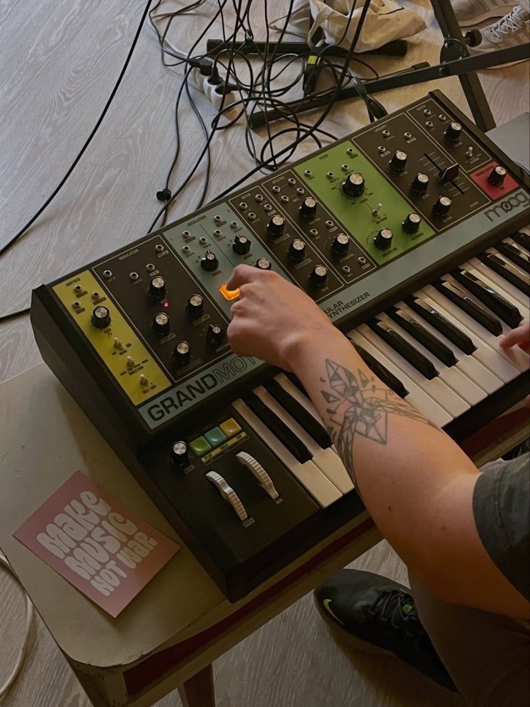 How to Synth, Căminul Subcultural, 2025