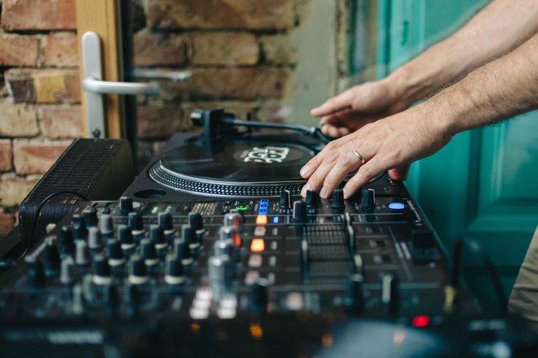 MMNW Vinyl Fair #4 la Atelier, Atelier Cafe, 2026